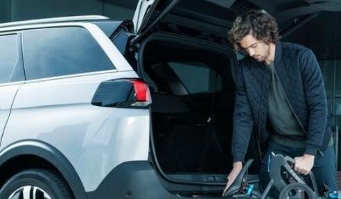 標(biāo)致兩款“非汽車”拿下工業(yè)設(shè)計(jì)獎(jiǎng)，曾被調(diào)侃設(shè)計(jì)反人類