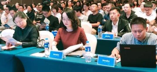 對(duì)于工業(yè)設(shè)計(jì)學(xué)生來(lái)說(shuō)錯(cuò)過(guò)了前兩屆，但不能錯(cuò)過(guò)第三屆的展覽會(huì)