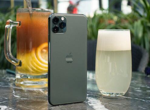 你離不開的工業(yè)設(shè)計(jì) 高配手機(jī)代表也要高顏值