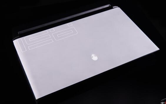 游戲本的工業(yè)設(shè)計(jì)，公司旗艦-ALIENWARE AREA-51M評測